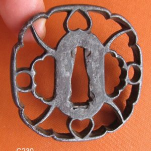 T334. Owari Sukashi Tsuba