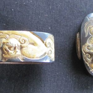 Q204. Gold Shishi Fuchi Kashira