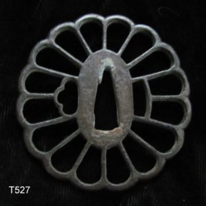 T527. Kiku Sukashi Tsuba