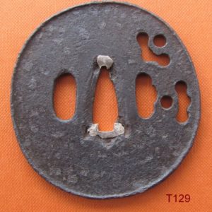 T129. Sukashi Tsuba