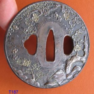 T187. Kagamishi Tsuba