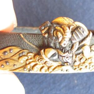 K185. Fuchi Kashira, Samurai in Waves